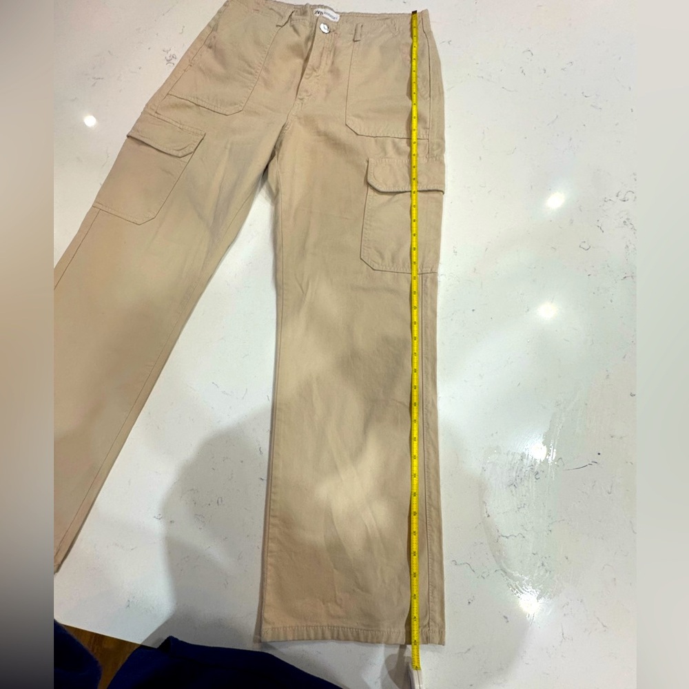 Zara Tan Cargo Pants Straight-Leg Design EUC